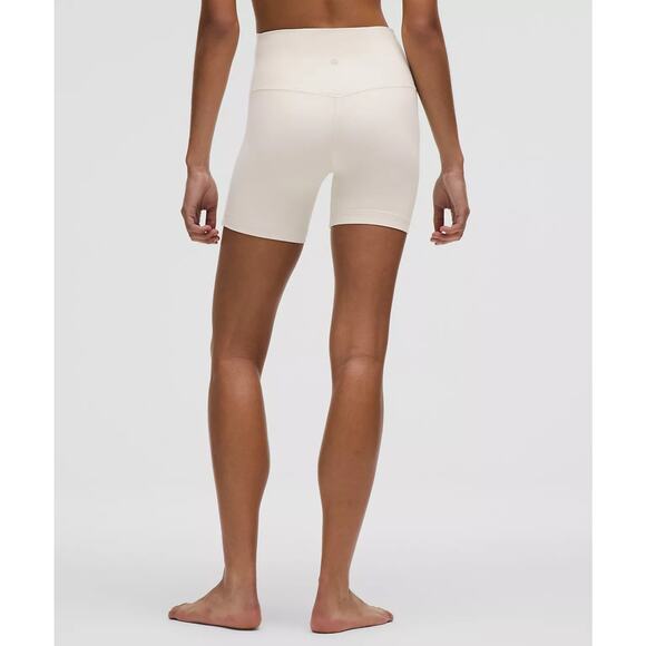 NWT Lululemon Align Side Strip Shorts, 6”, Light Ivory/White - 12 - Picture 3 of 8
